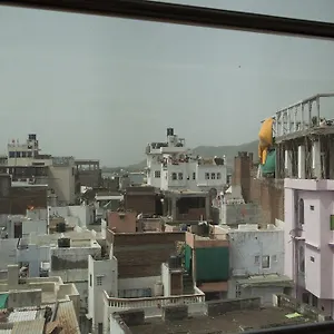 Udaipur hotels &amp; apartments, all accommodations in Udaipur