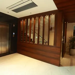 Udaipur hotels &amp; apartments, all accommodations in Udaipur