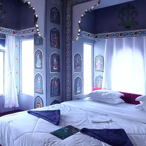 Udaipur hotels &amp; apartments, all accommodations in Udaipur