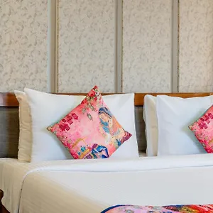 Udaipur hotels &amp; apartments, all accommodations in Udaipur