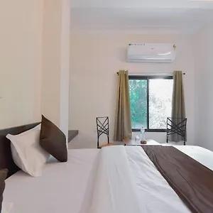 Udaipur hotels &amp; apartments, all accommodations in Udaipur